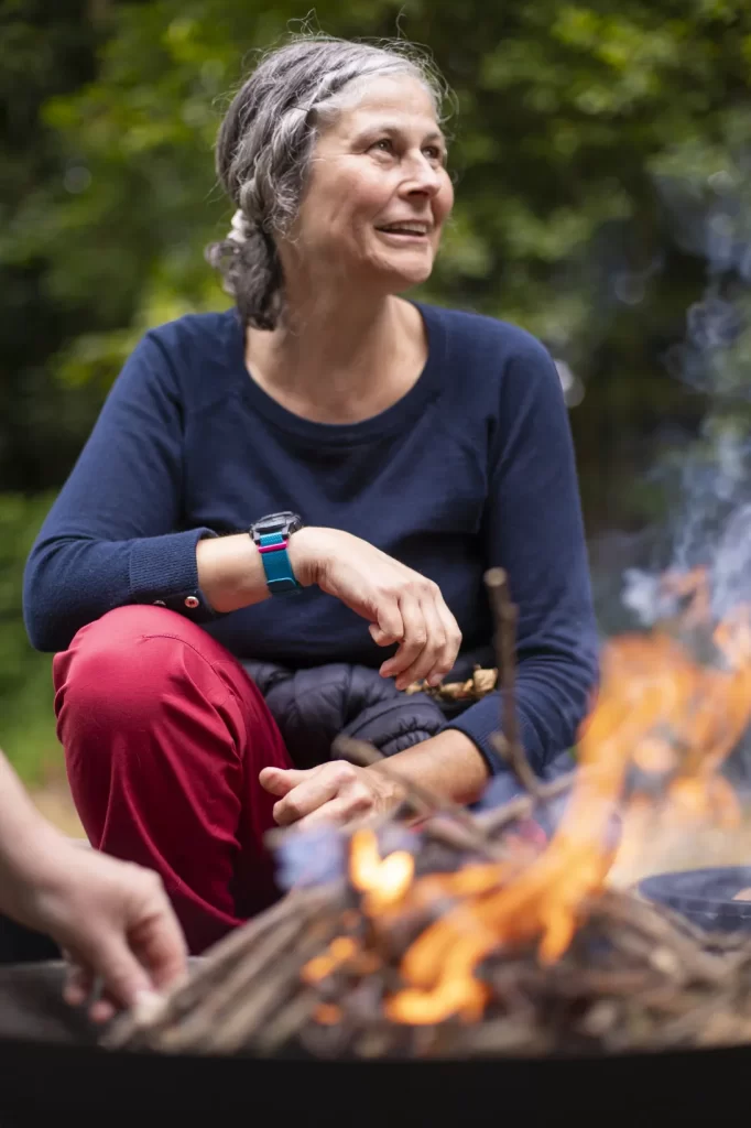 Victoria around a fire